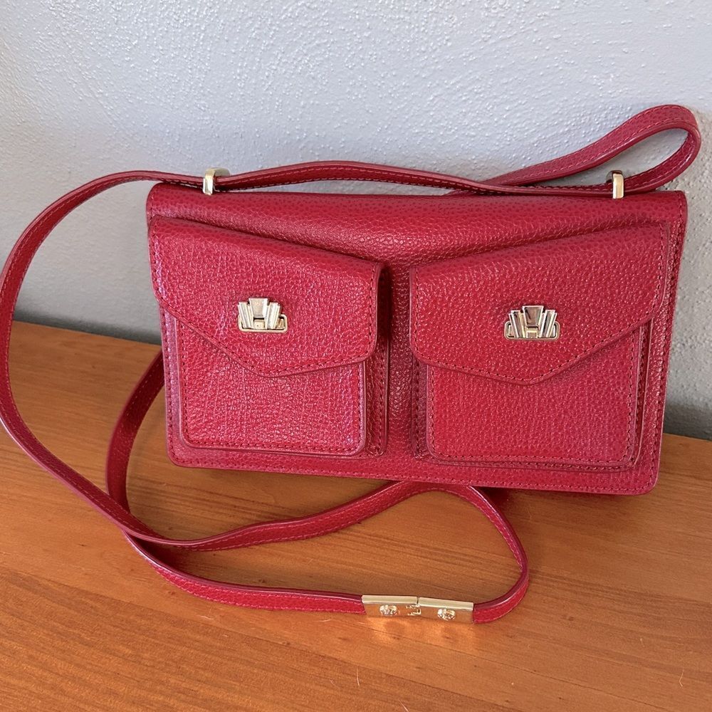 Henri Bendel Red Gold Accents Pebble Leather Cross Body Evening Bag Front Pocket